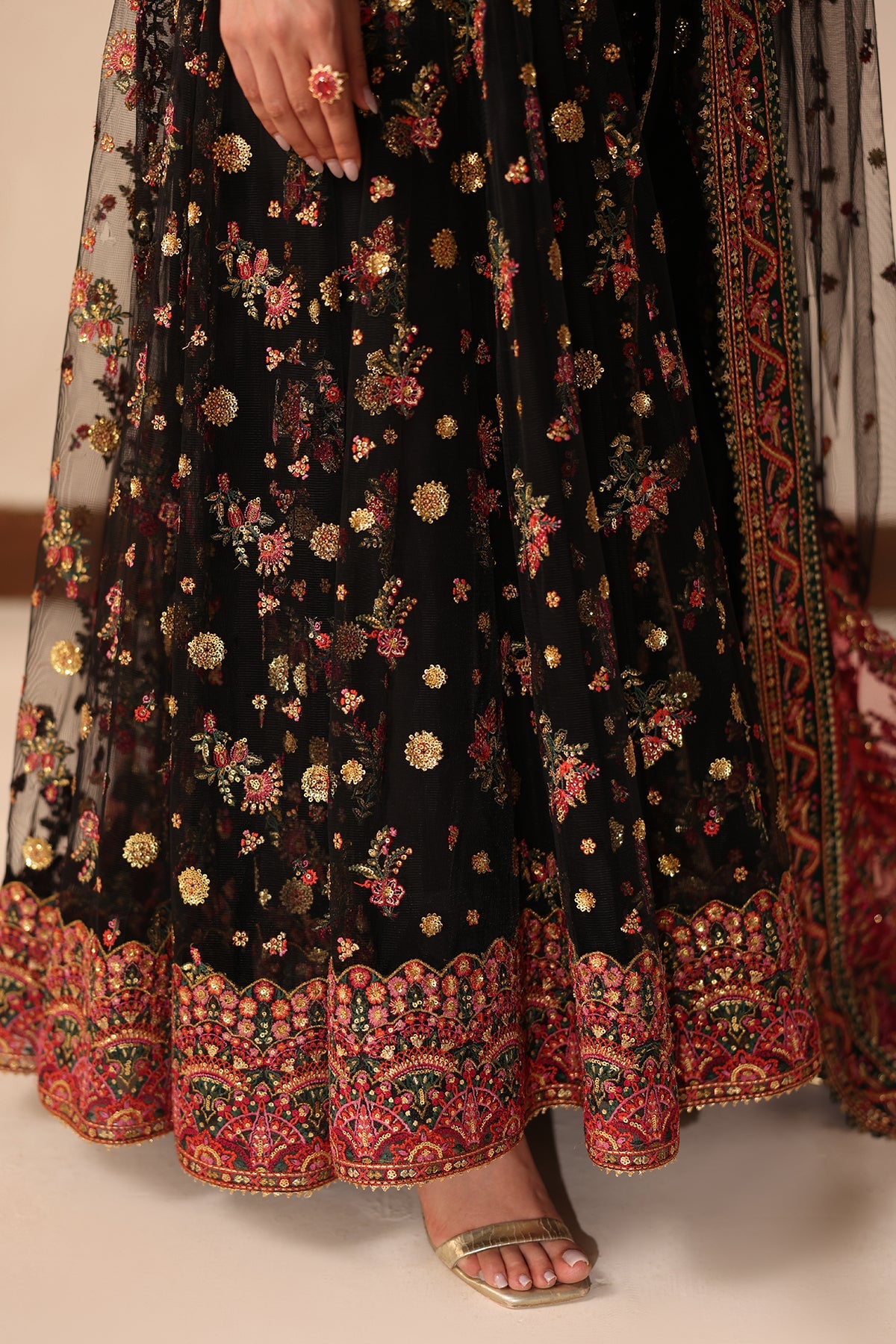 EMBROIDERED NET UF-4492