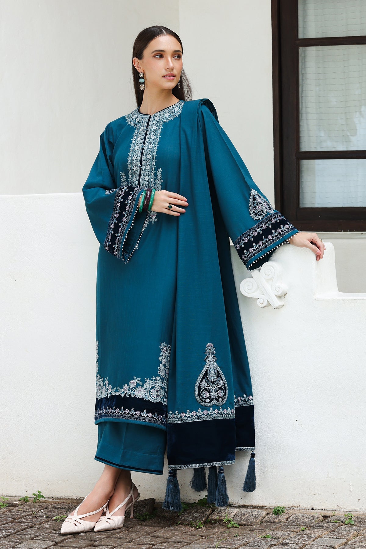 EMBROIDERED KHADDAR PR-1418