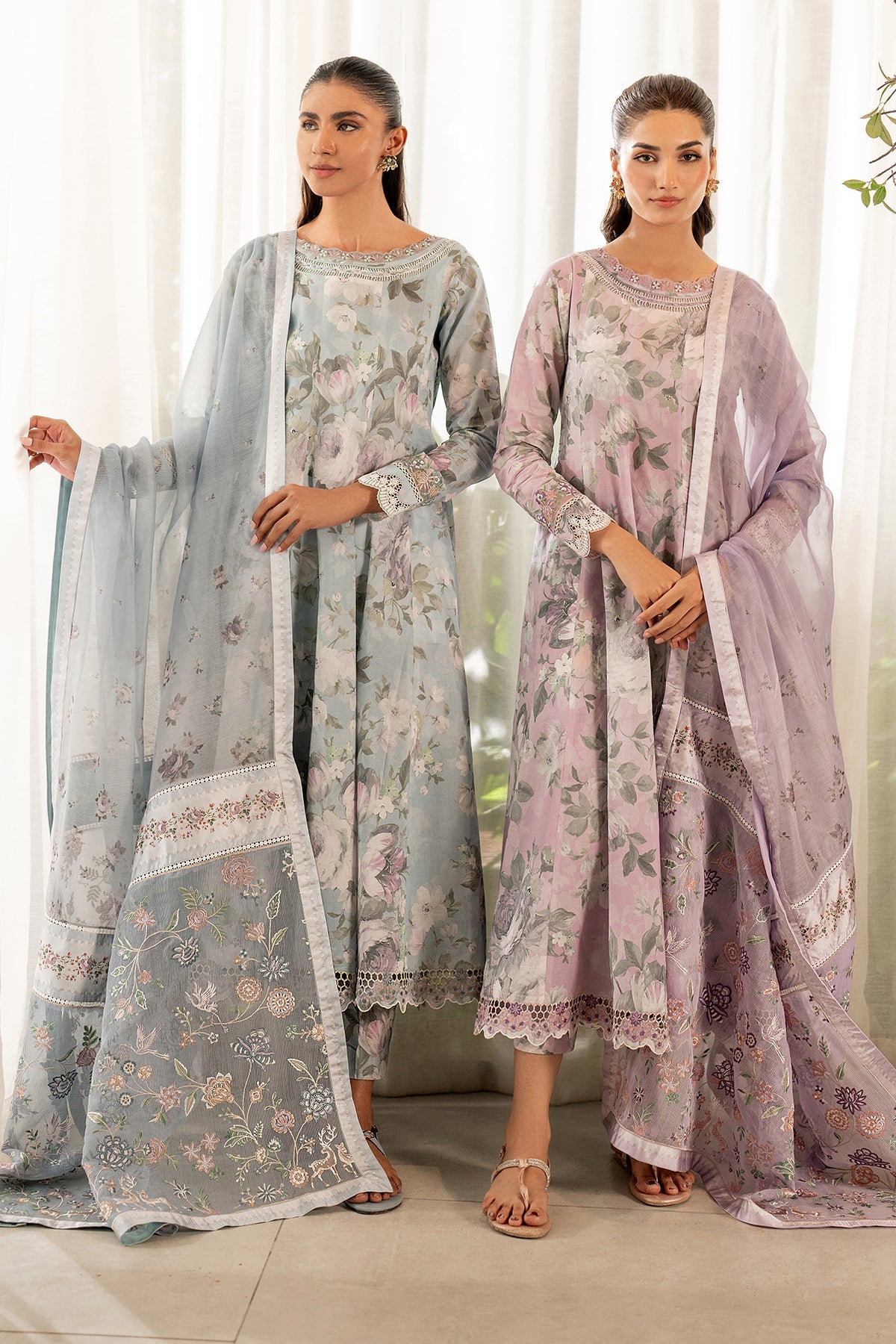 EMBROIDERED PRINTED LAWN SF-4104