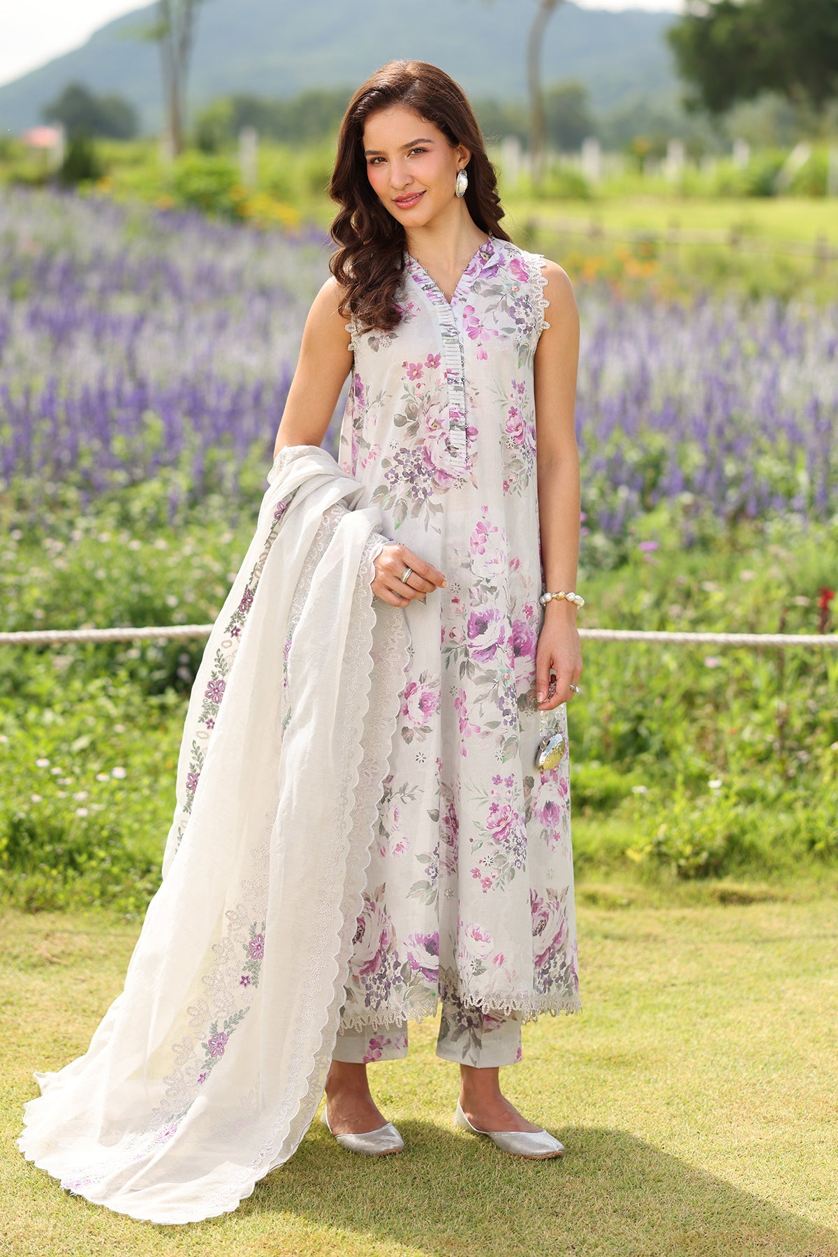 EMBROIDERED LAWN UF-4226