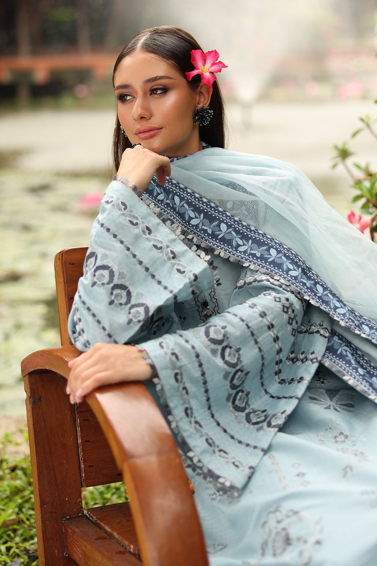 EMBROIDERED JACQUARD LAWN UF-4247