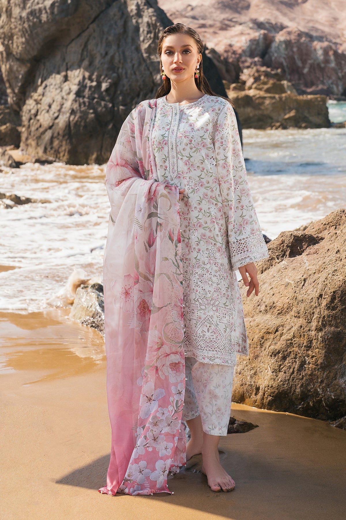 EMBROIDERED PRINTED LAWN SF-4115