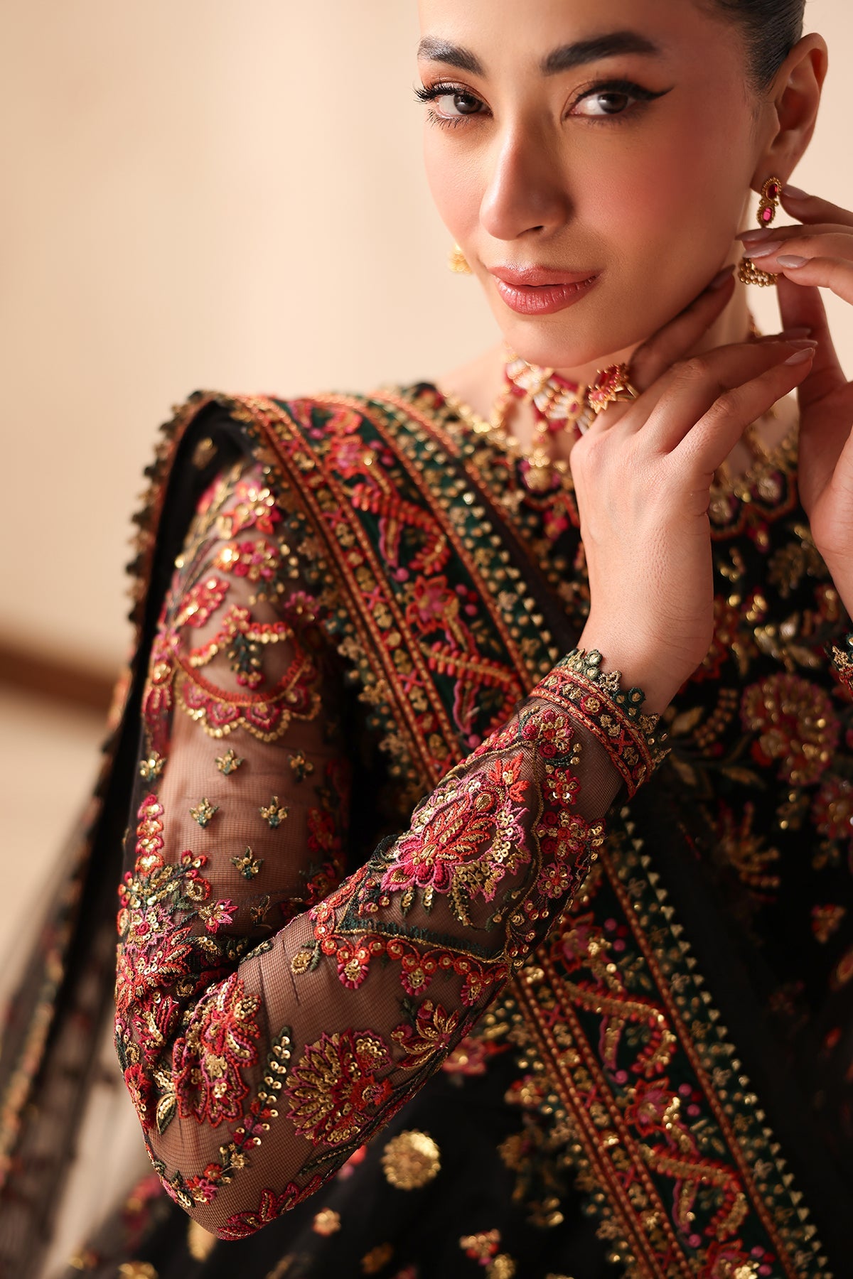 EMBROIDERED NET UF-4492