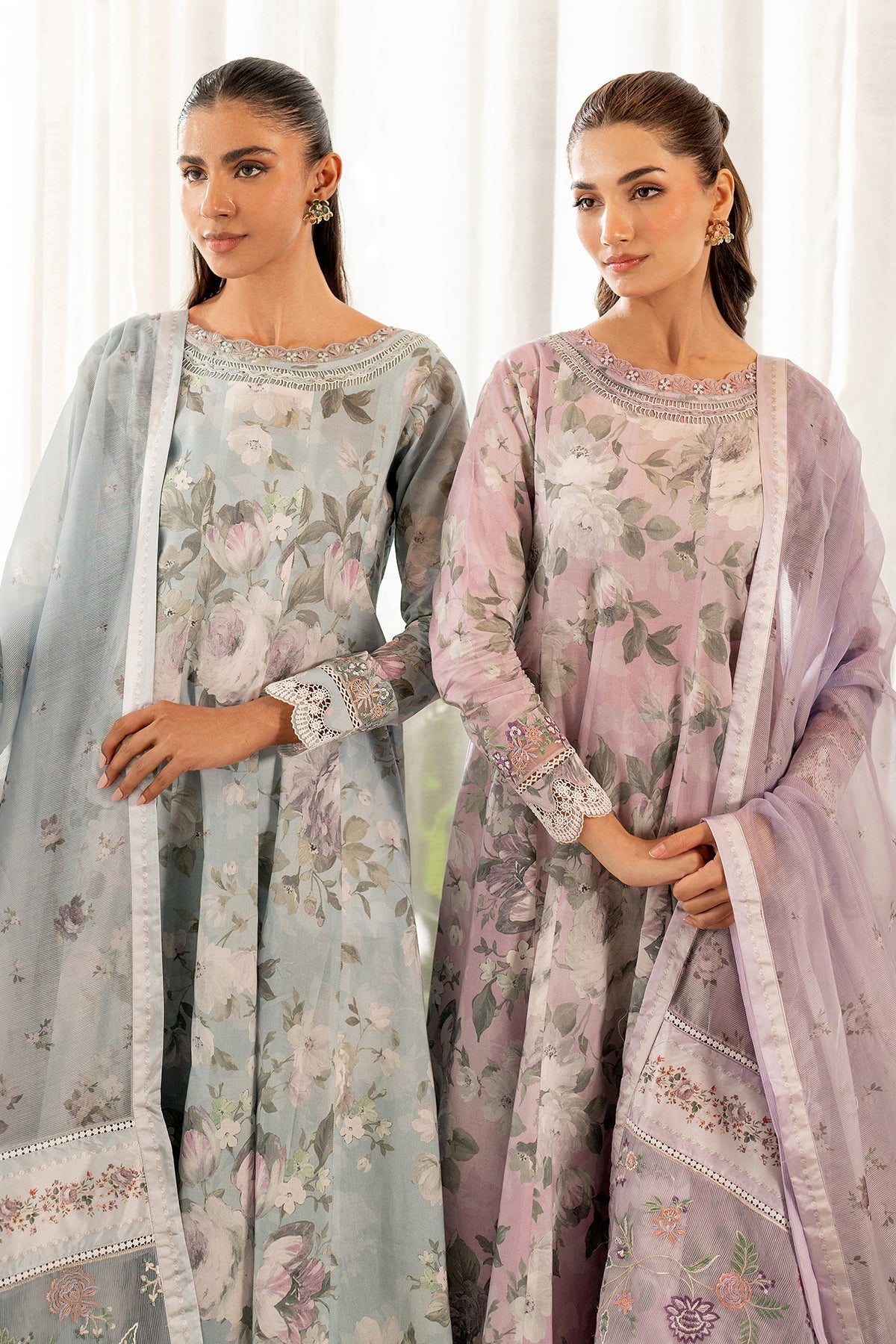 EMBROIDERED PRINTED LAWN SF-4104