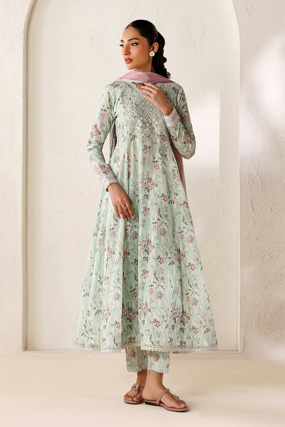 EMBROIDERED LAWN SF-4478