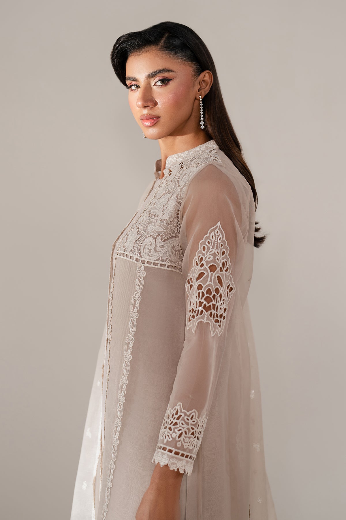 EMBROIDERED ORGANZA PR-1100