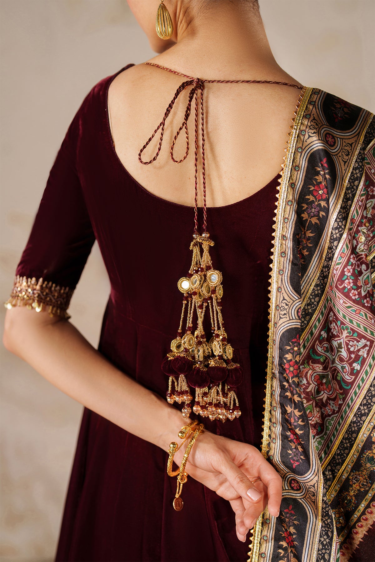 EMBROIDERED VELVET PR-1207