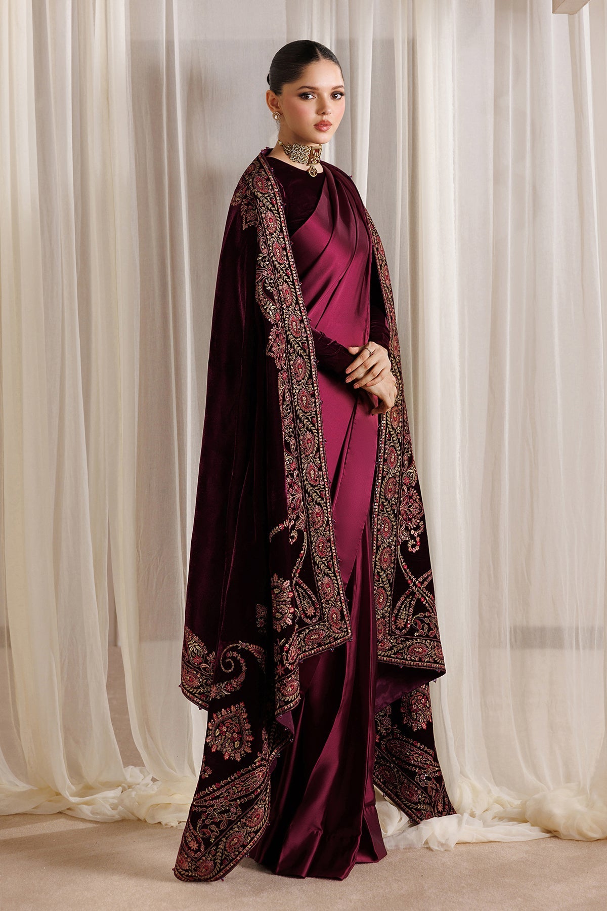 EMBROIDERED VELVET SHAWL VS-74