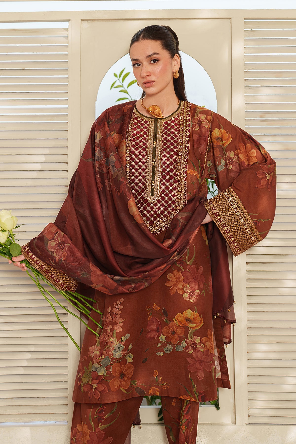 EMBROIDERED LAWN UF-4409