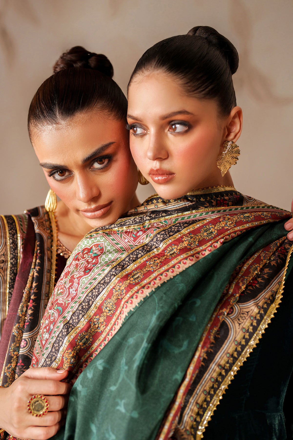 EMBROIDERED VELVET PR-1208