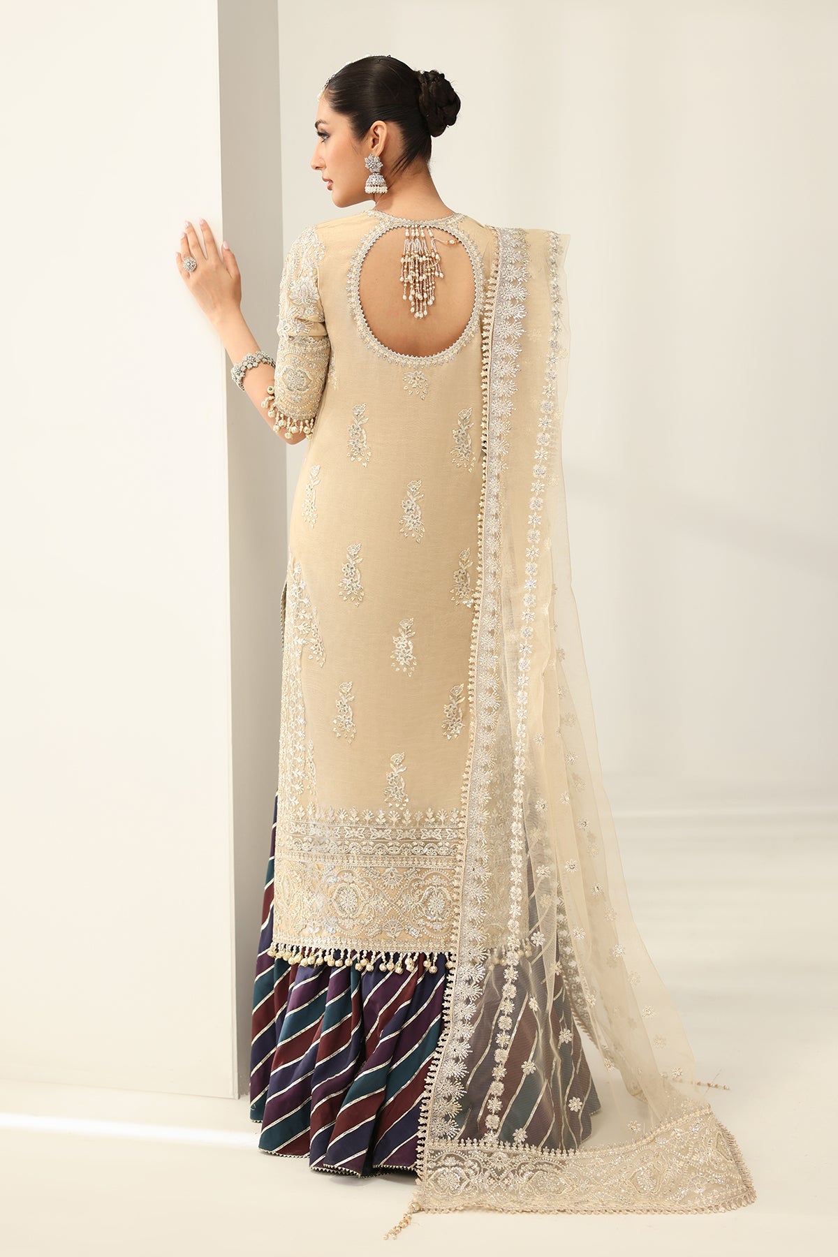EMBROIDERED NET UF-4183