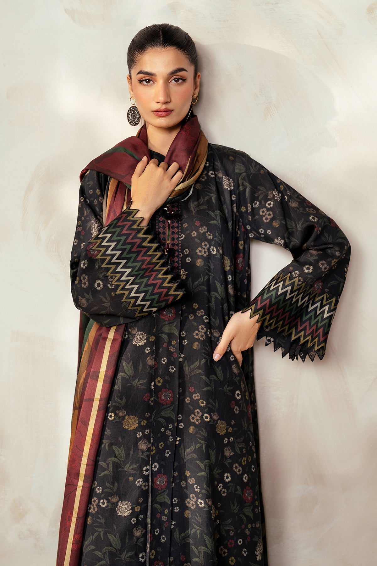 PRINTED KHADDAR SF-4027