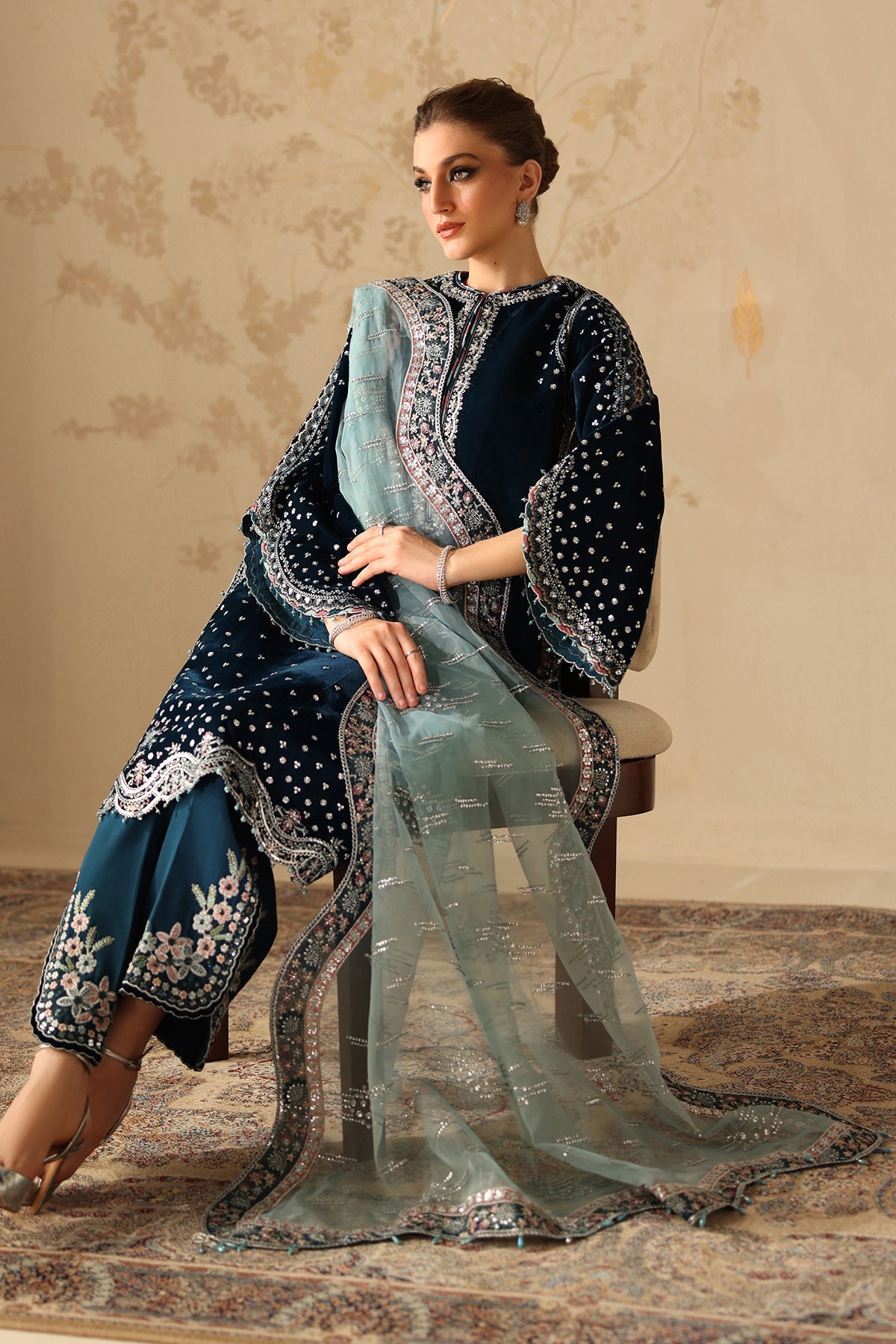 EMBROIDERED VELVET SF-4310