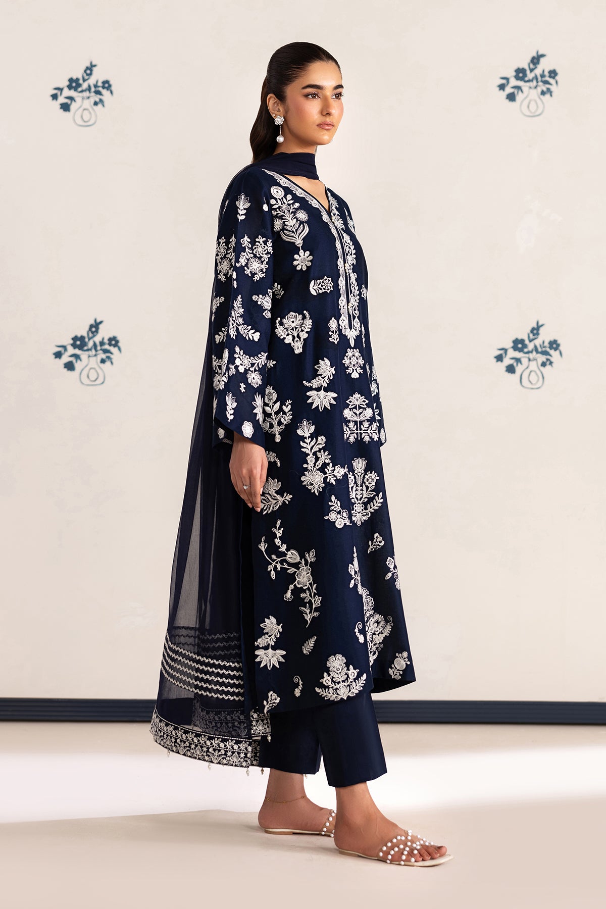 EMBROIDERED LAWN SF-4464