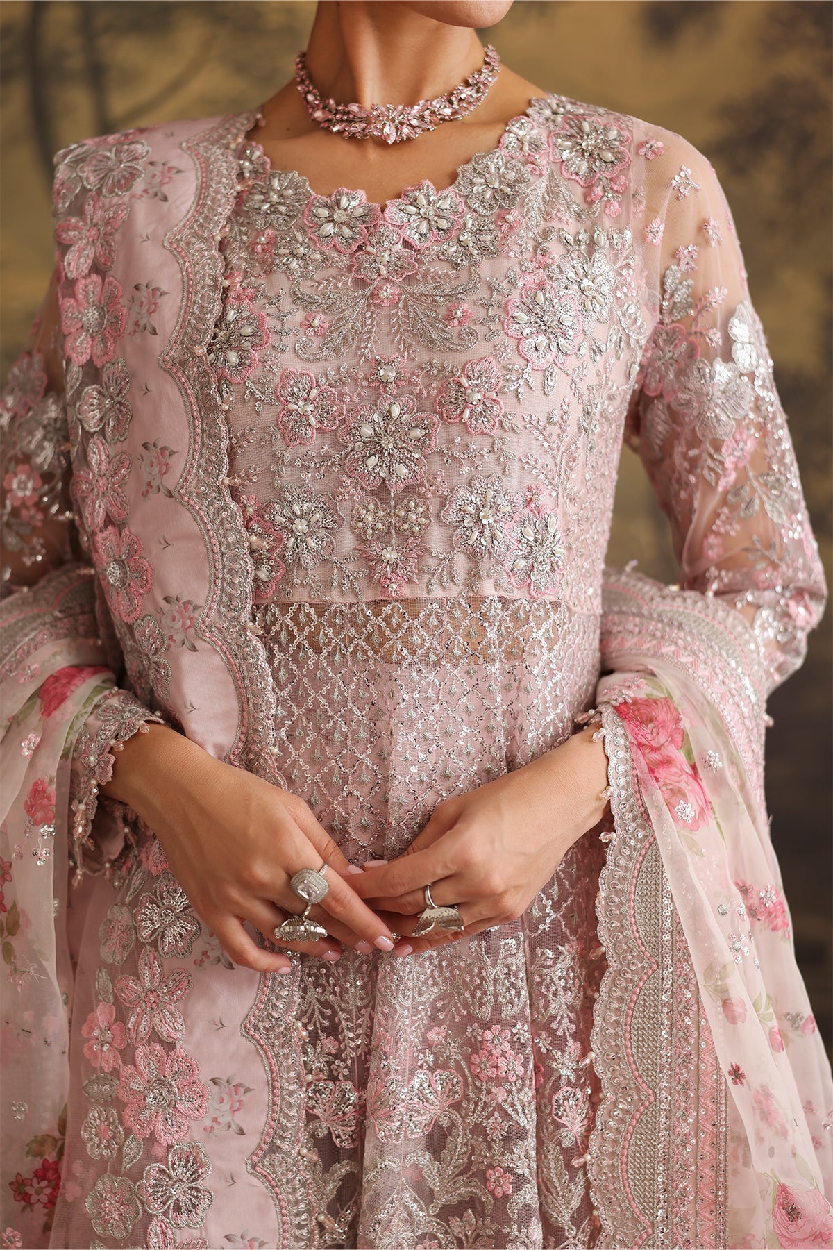 EMBROIDERED NET SF-4380