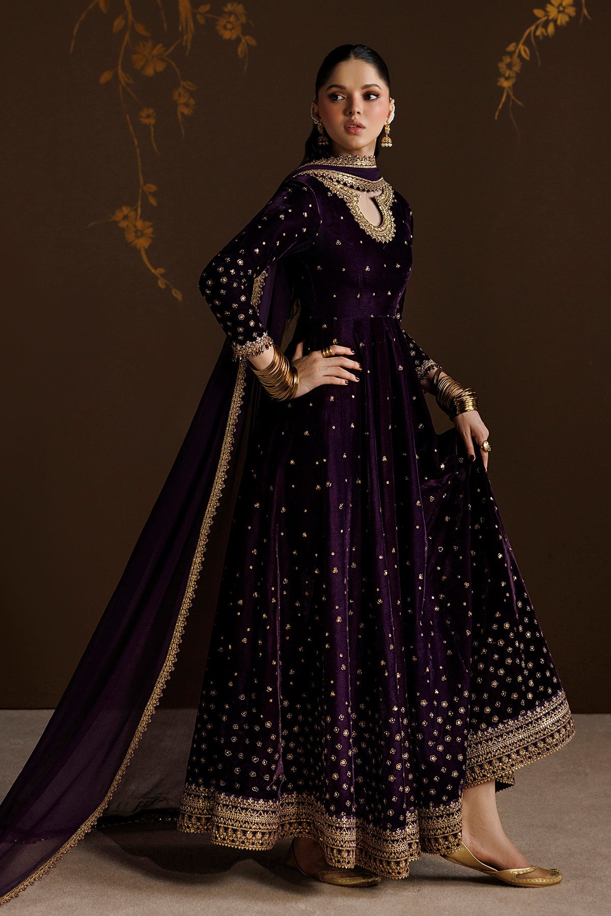 EMBROIDERED VELVET SF-4628