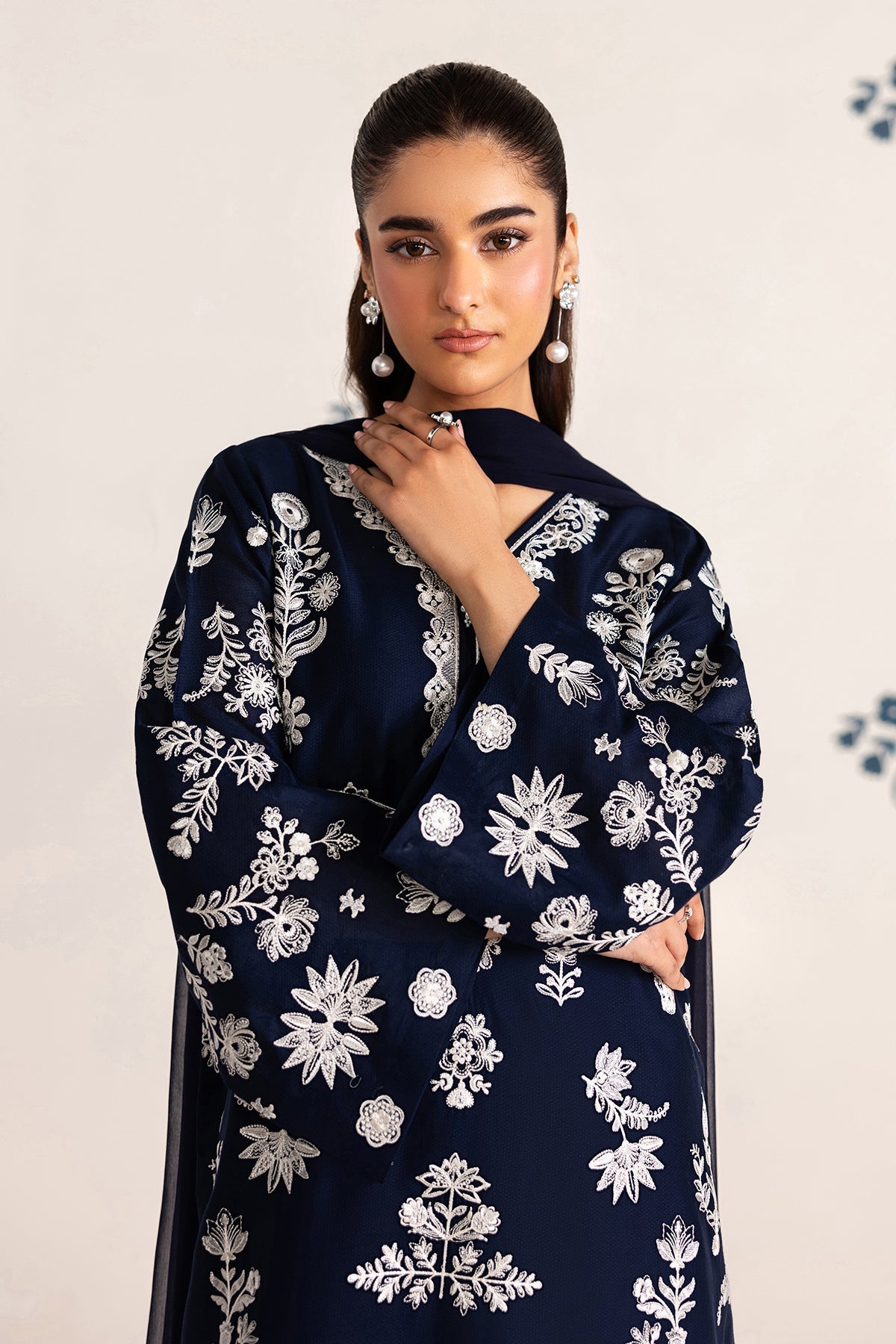 EMBROIDERED LAWN SF-4464