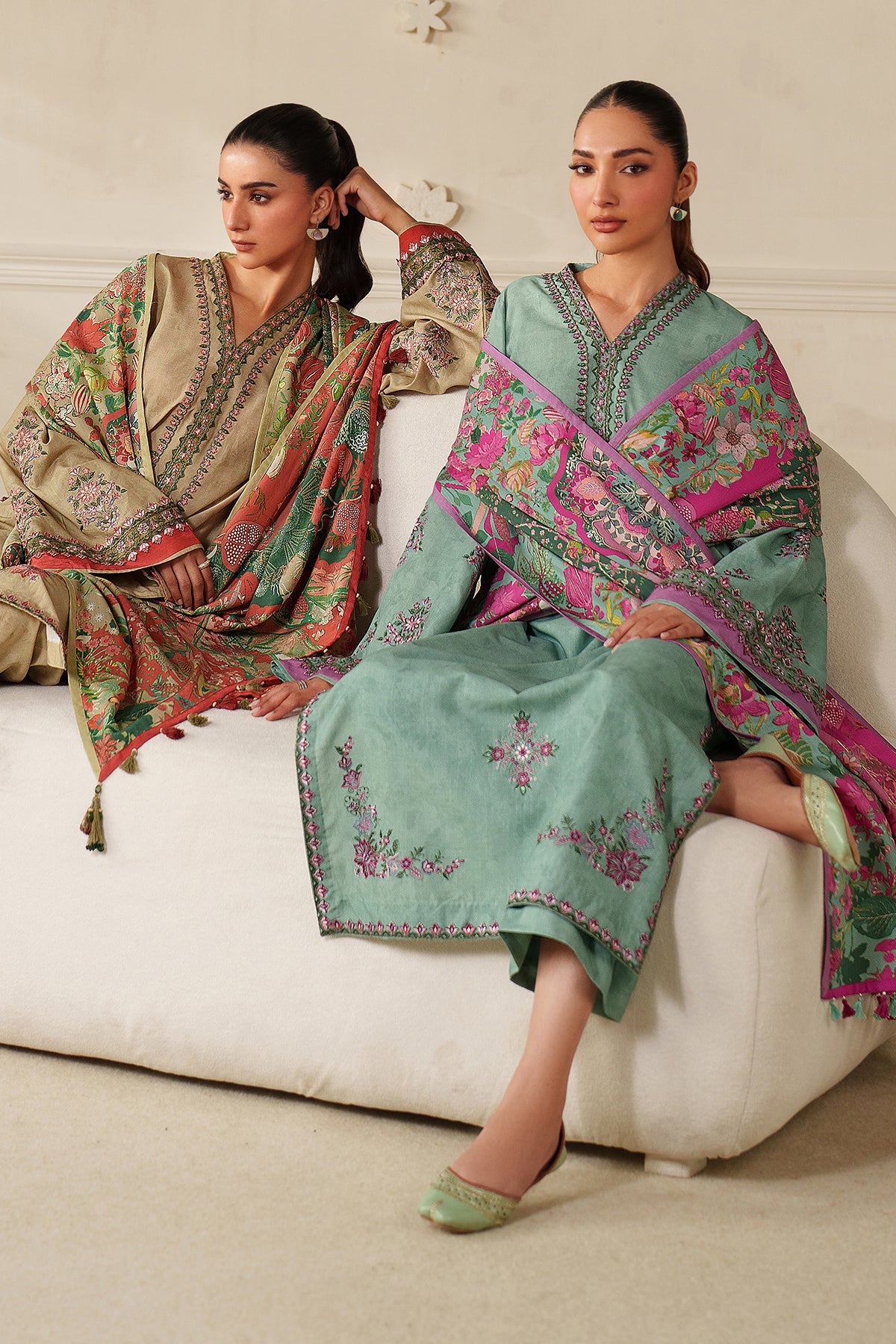 EMBROIDERED KHADDAR UF-4343