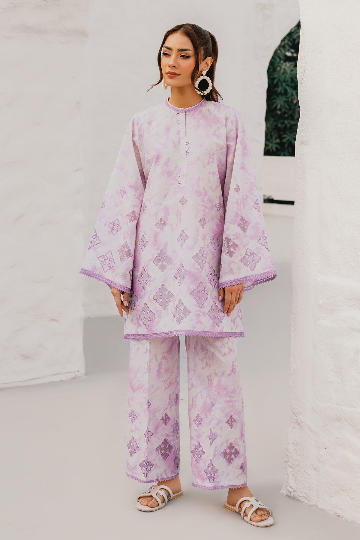 EMBROIDERED PRINTED LAWN PR-1084