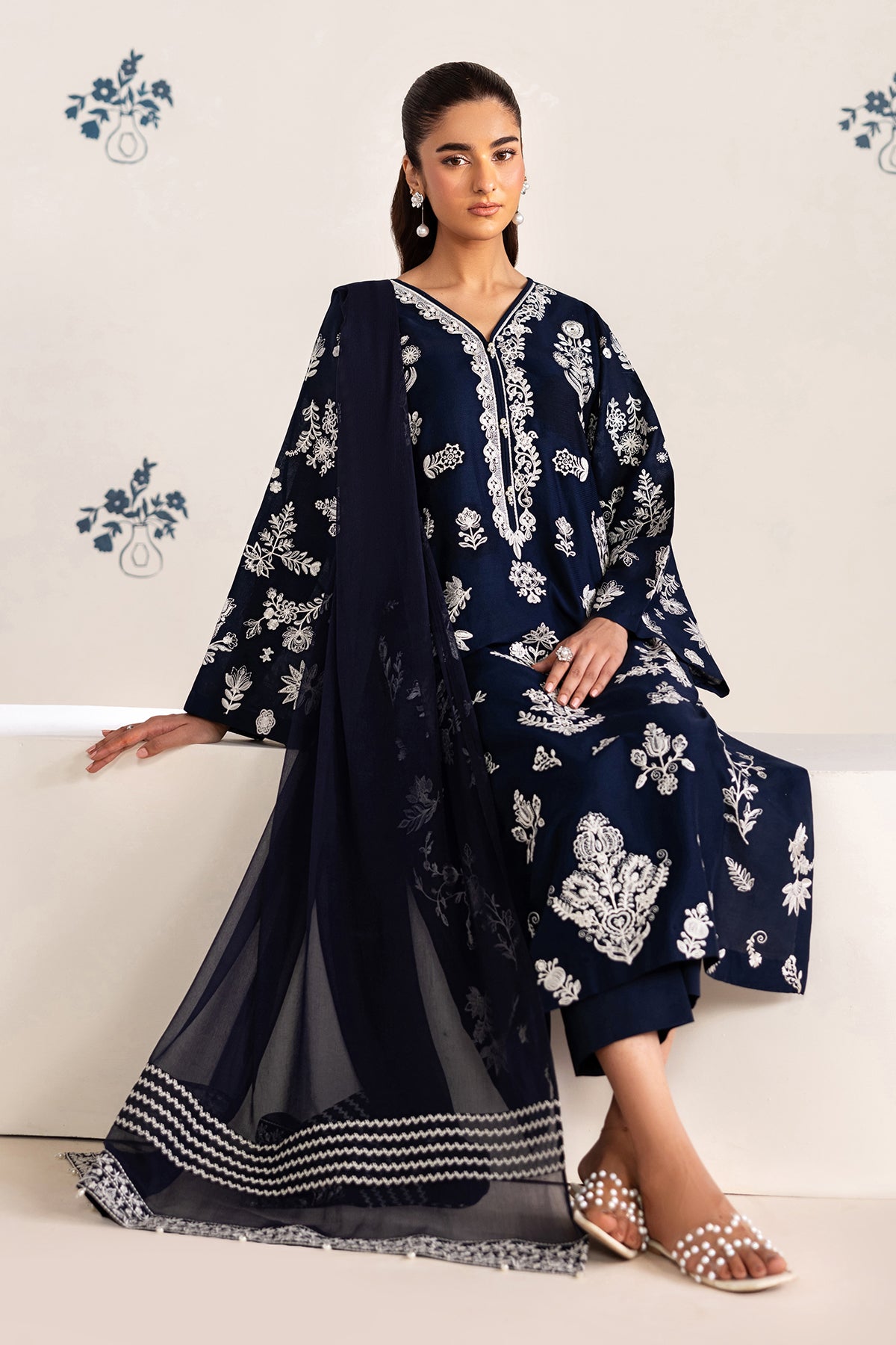 EMBROIDERED LAWN SF-4464