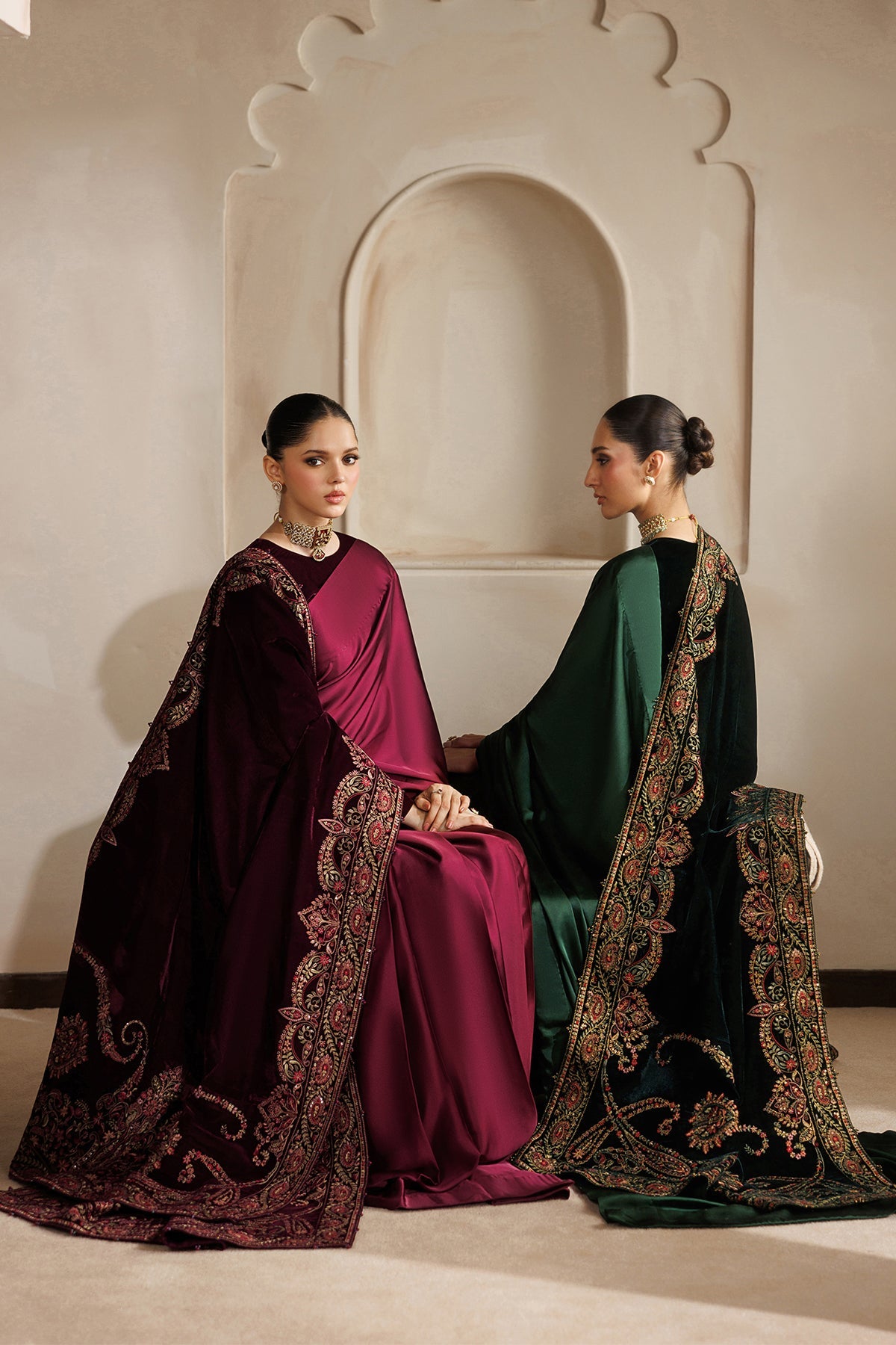 EMBROIDERED VELVET SHAWL VS-75