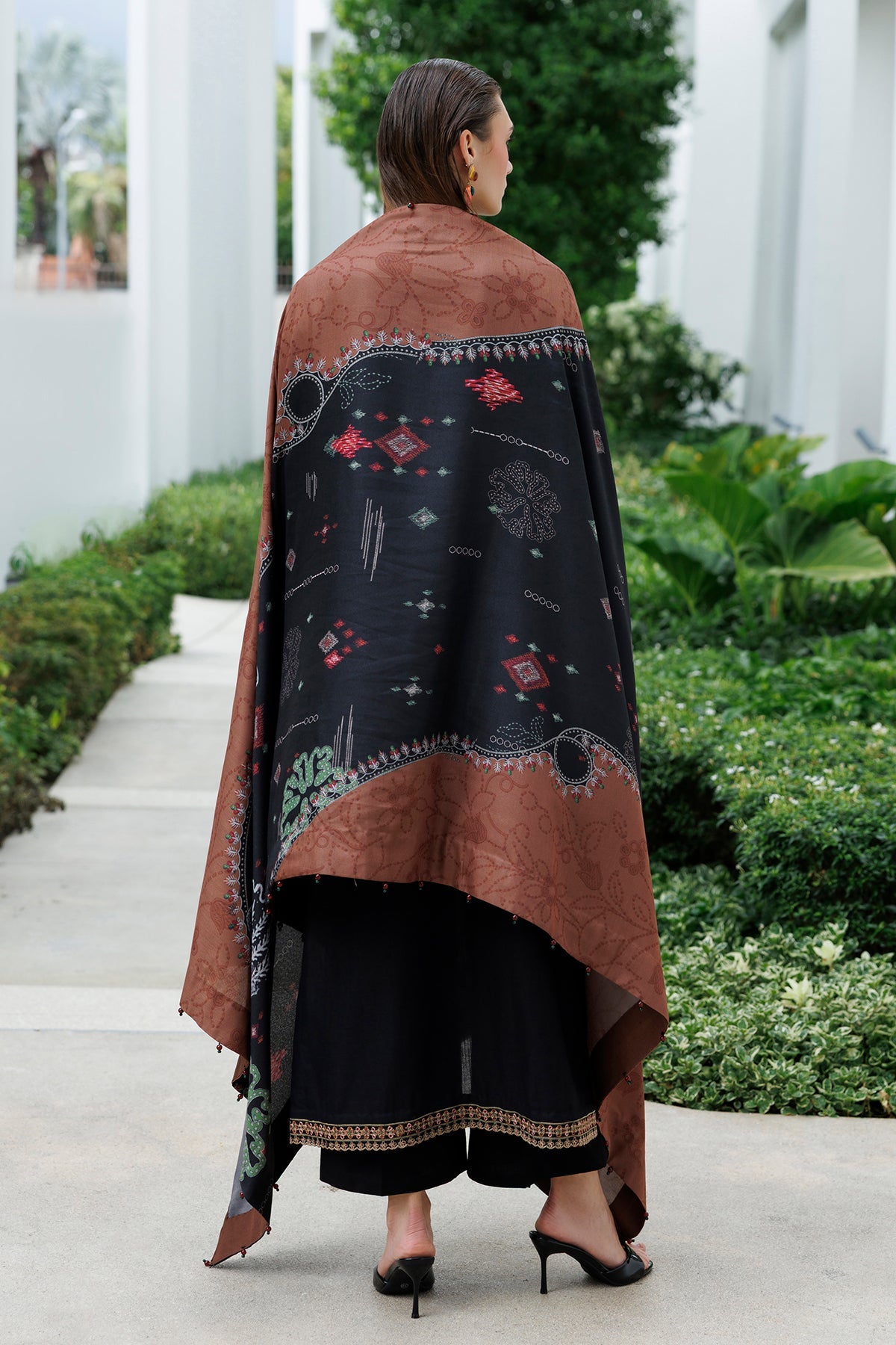 EMBROIDERED KHADDAR UF-4596