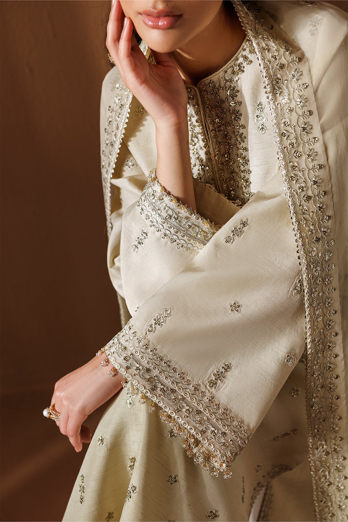 EMBROIDERED RAW SILK SF-4434