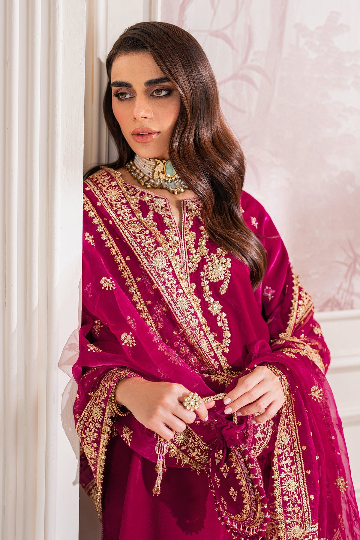 EMBROIDERED VELVET PR-1020