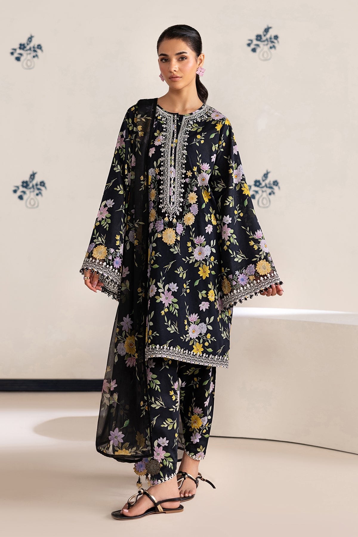 EMBROIDERED LAWN SF-4465