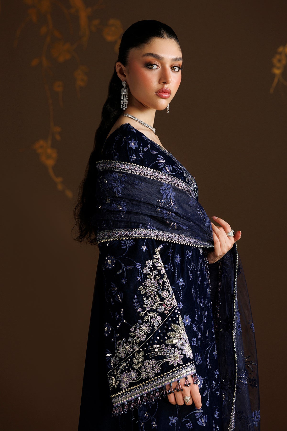 EMBROIDERED VELVET UF-4555