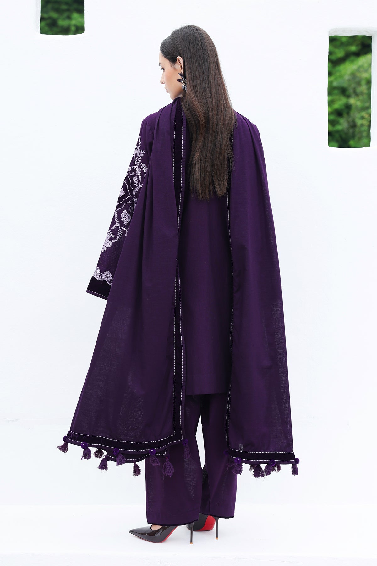 EMBROIDERED KHADDAR UF-4615