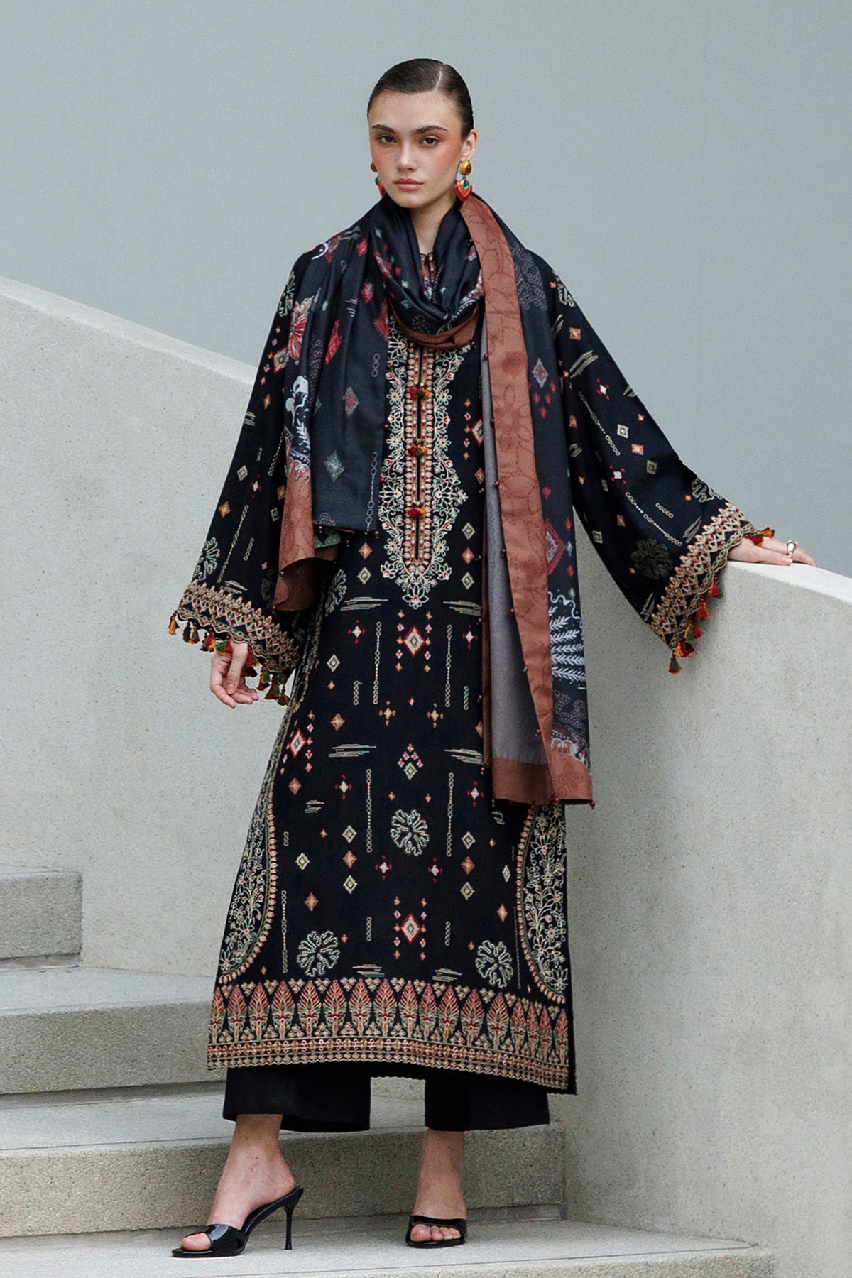 EMBROIDERED KHADDAR UF-4596