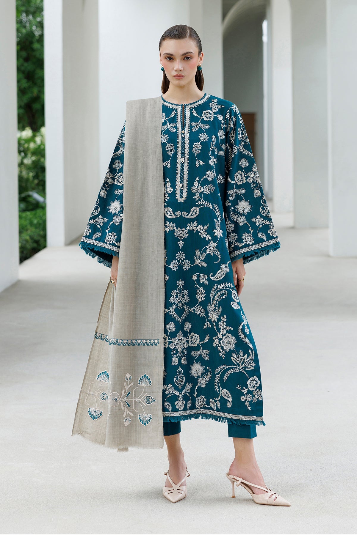 EMBROIDERED KHADDAR UF-4594