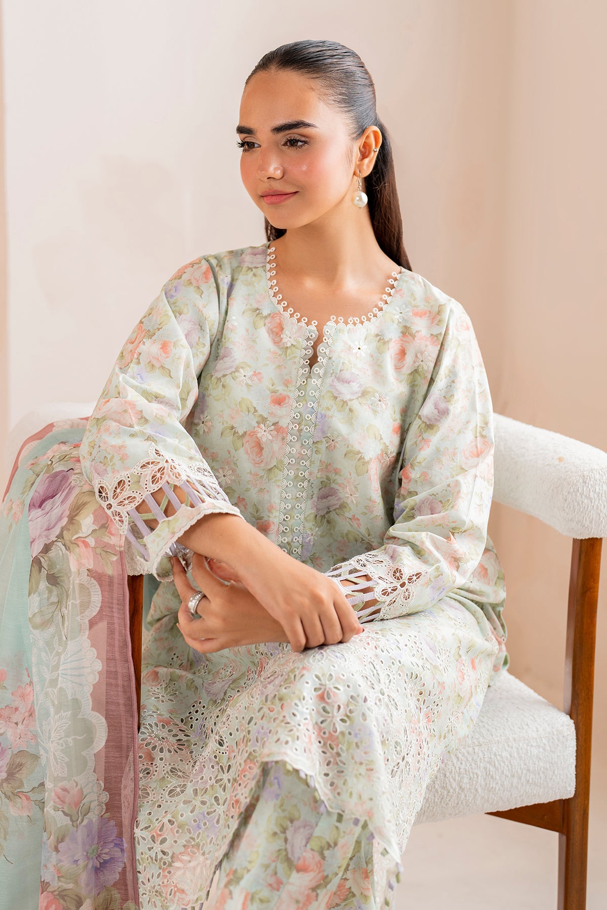 EMBROIDERED PRINTED LAWN UF-717