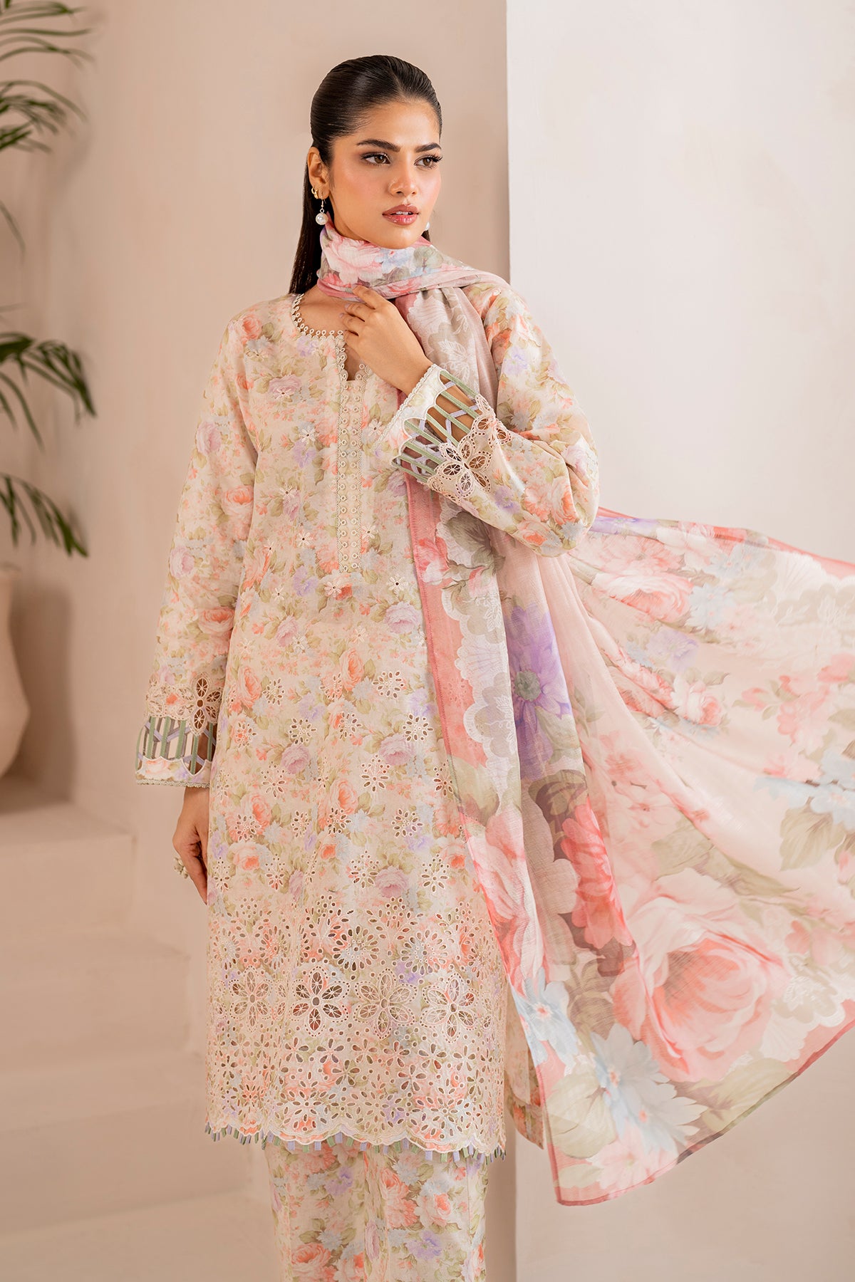 EMBROIDERED PRINTED LAWN UF-718