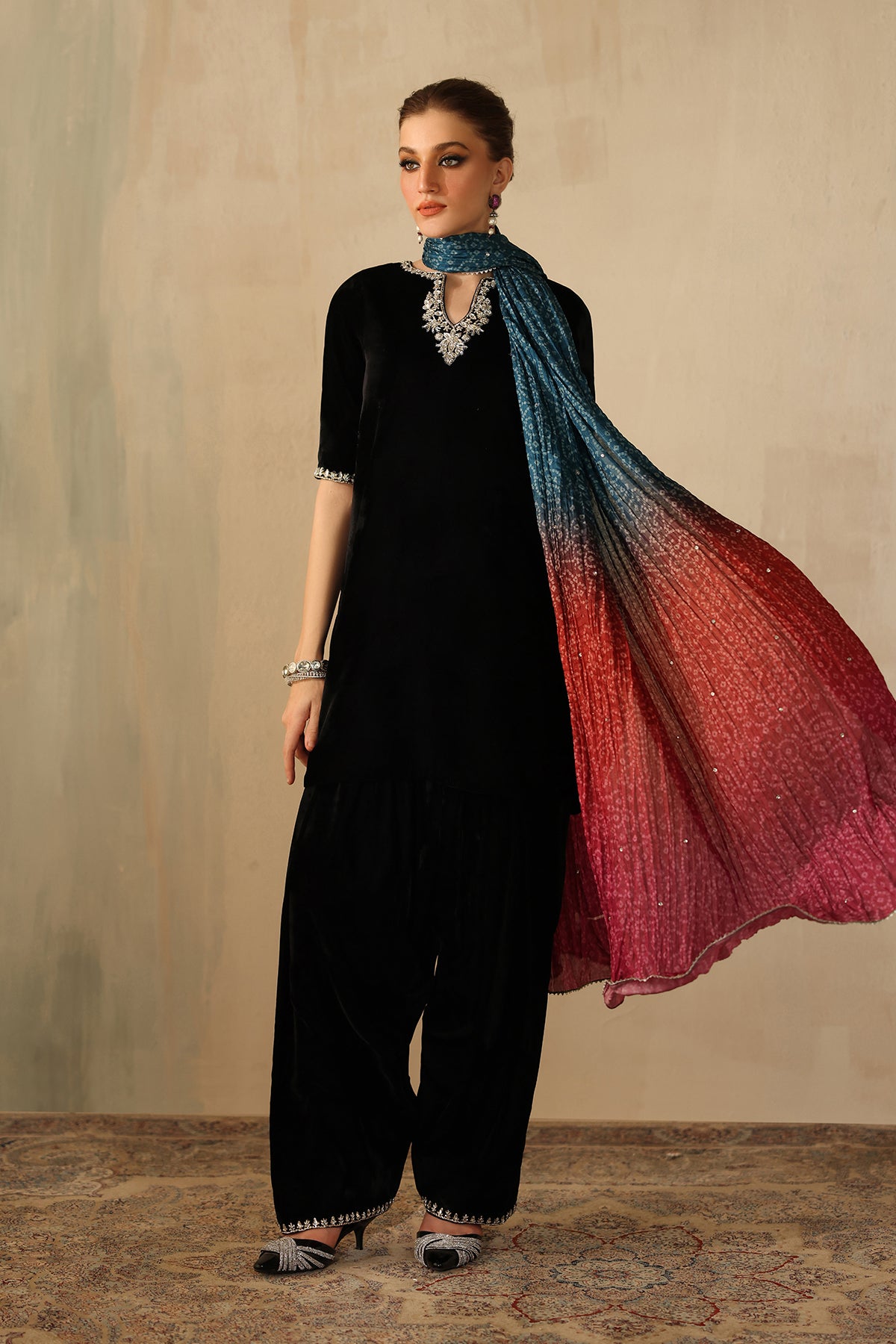 EMBROIDERED VELVET PR-1224