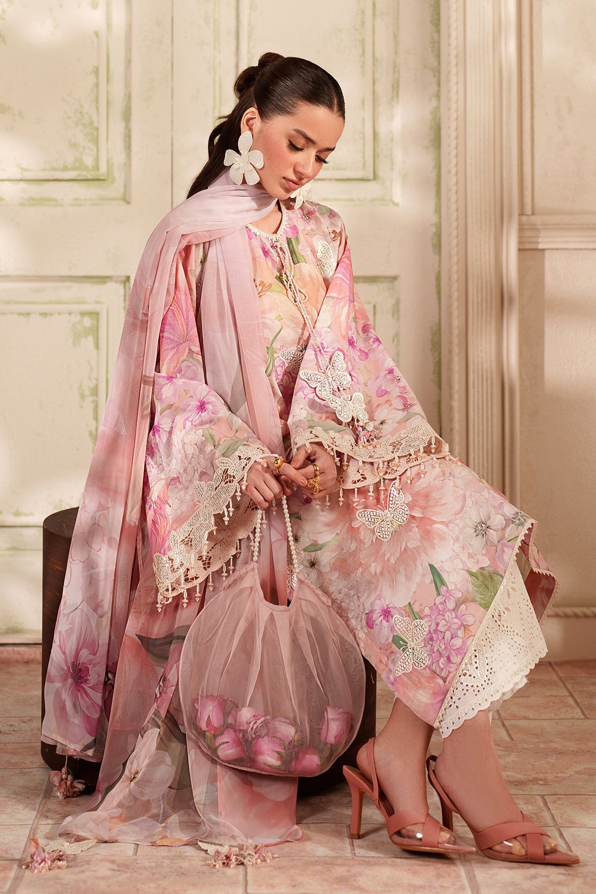 EMBROIDERED LAWN UF-4412