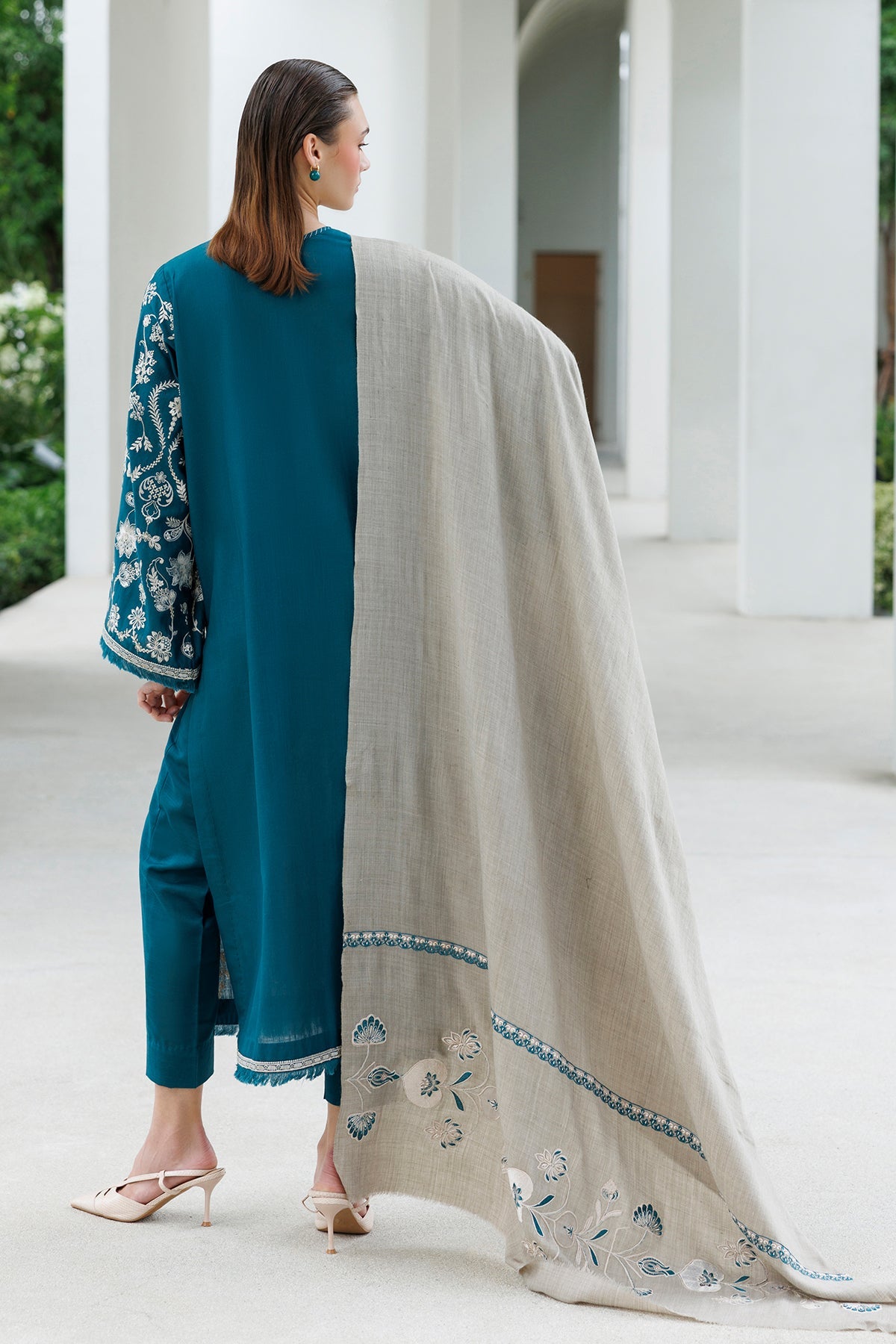 EMBROIDERED KHADDAR UF-4594
