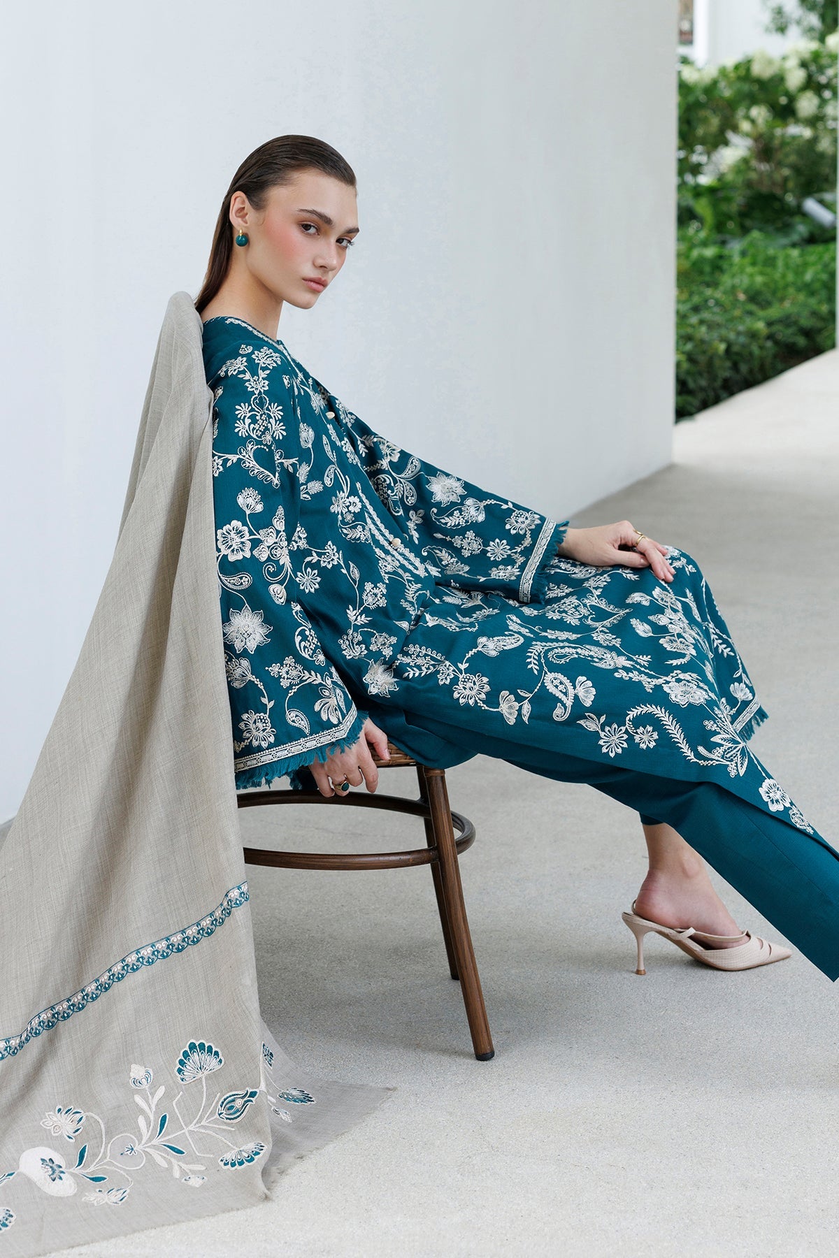 EMBROIDERED KHADDAR UF-4594