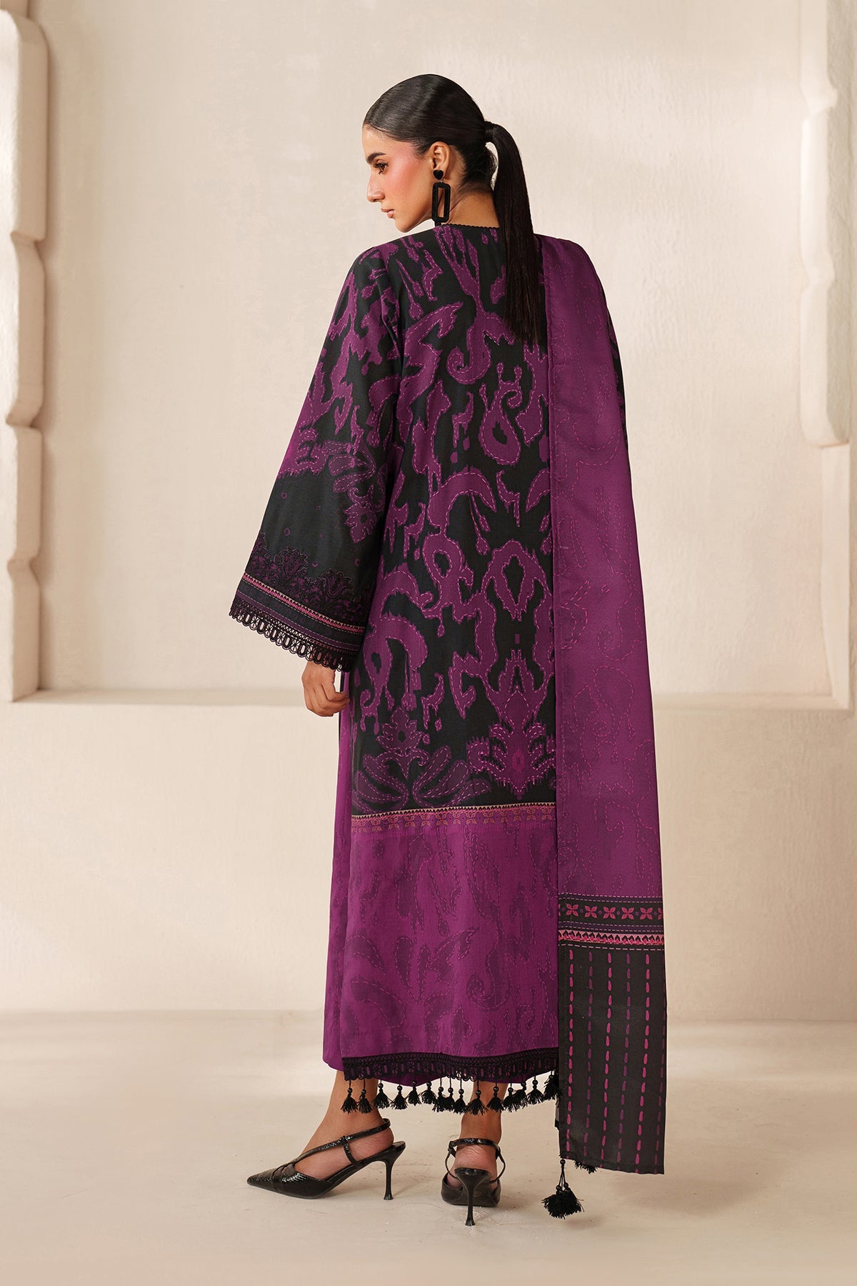 EMBROIDERED VISCOSE SF-4362