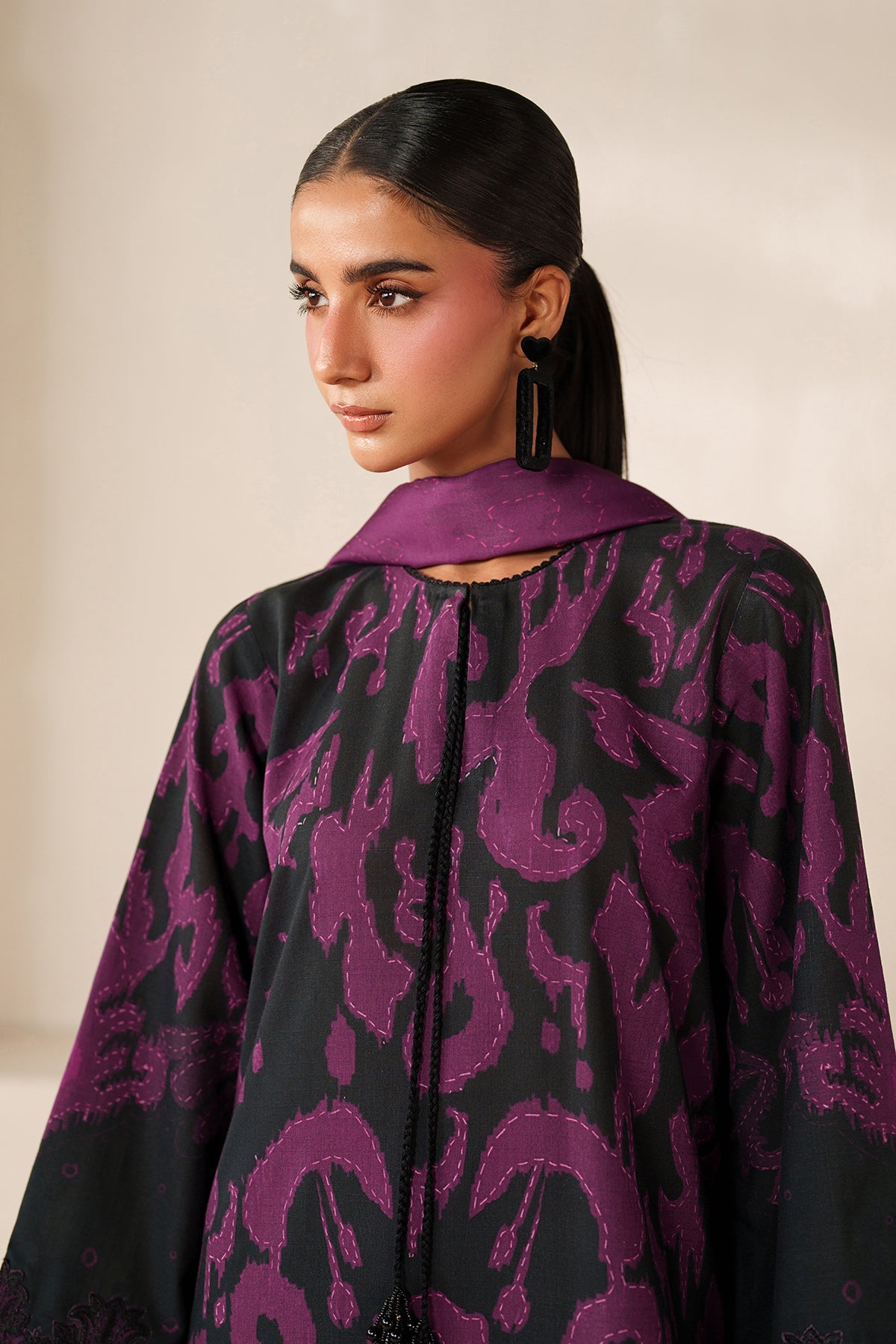 EMBROIDERED VISCOSE SF-4362