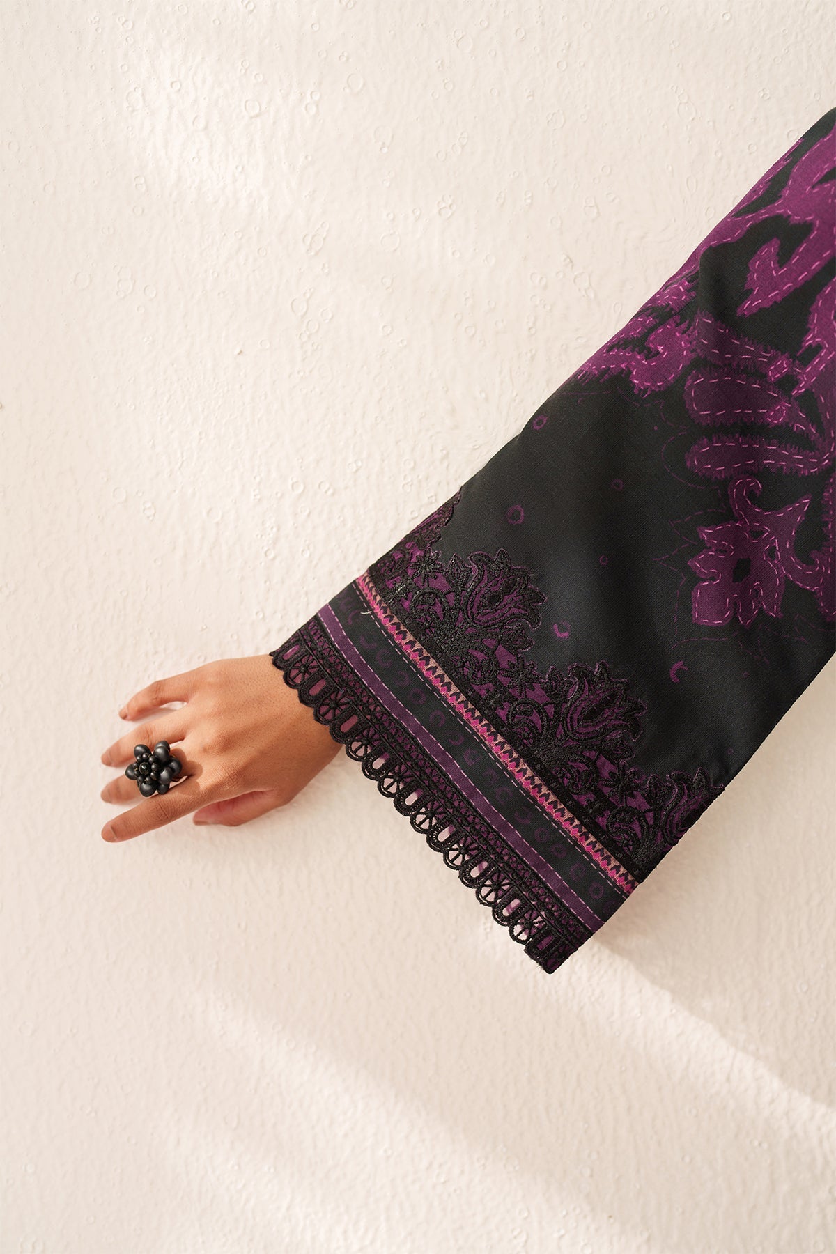EMBROIDERED VISCOSE UF-4362
