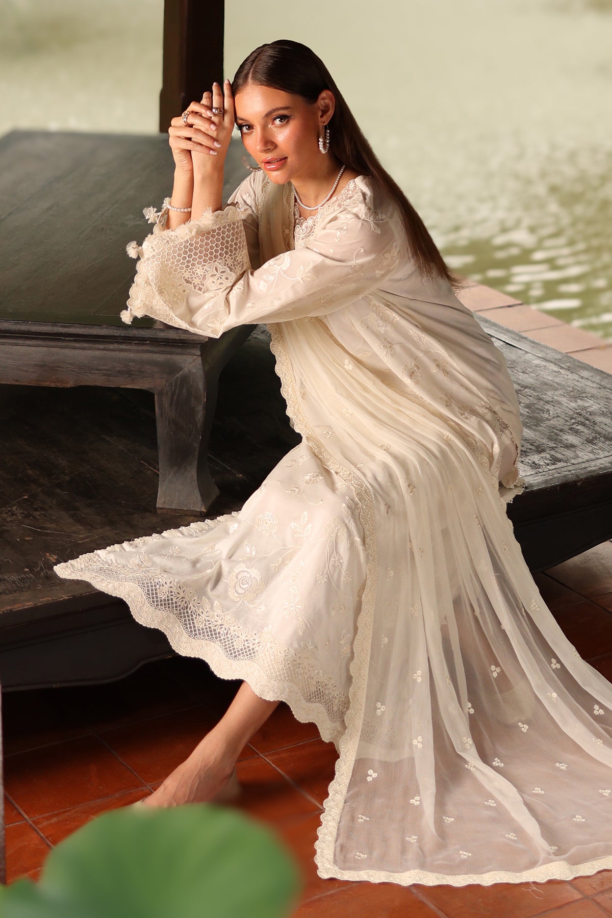 EMBROIDERED LAWN UF-4248