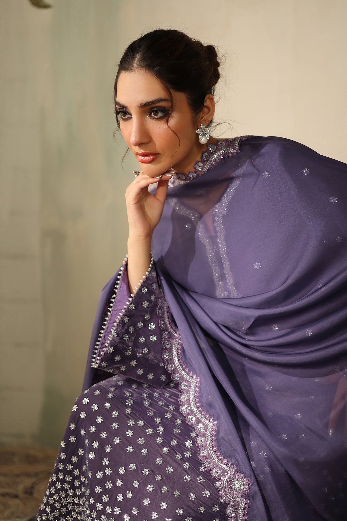 EMBROIDERED VELVET PR-1226