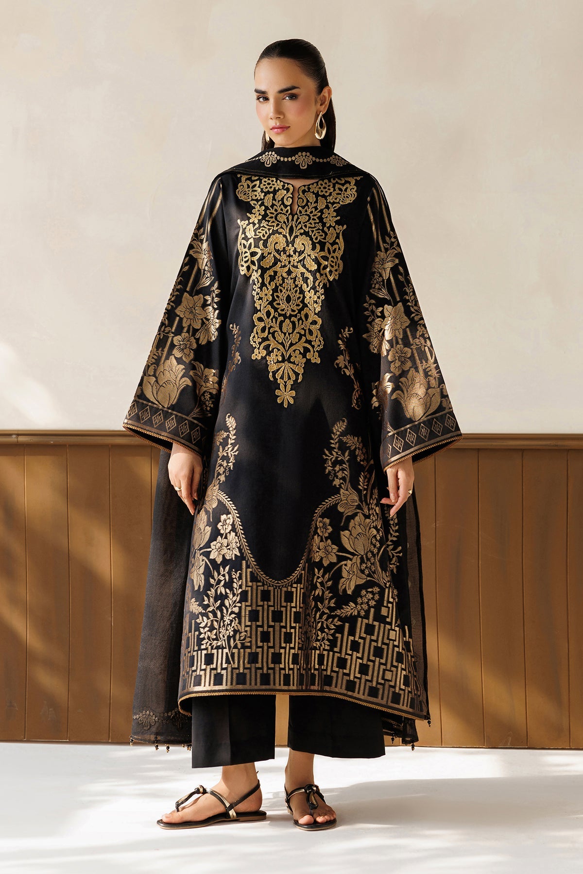 EMBROIDERED JACQUARD UF-4501