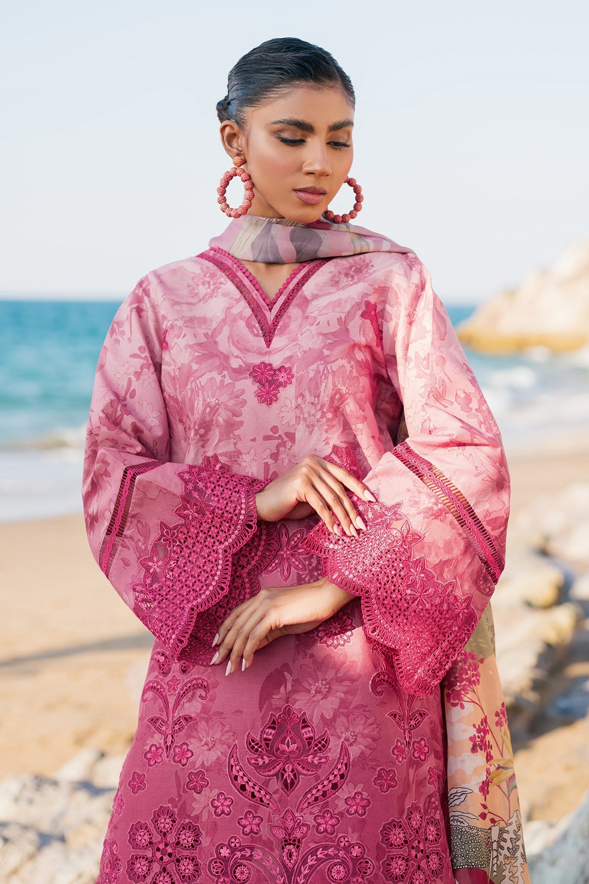 EMBROIDERED PRINTED LAWN SF-4128