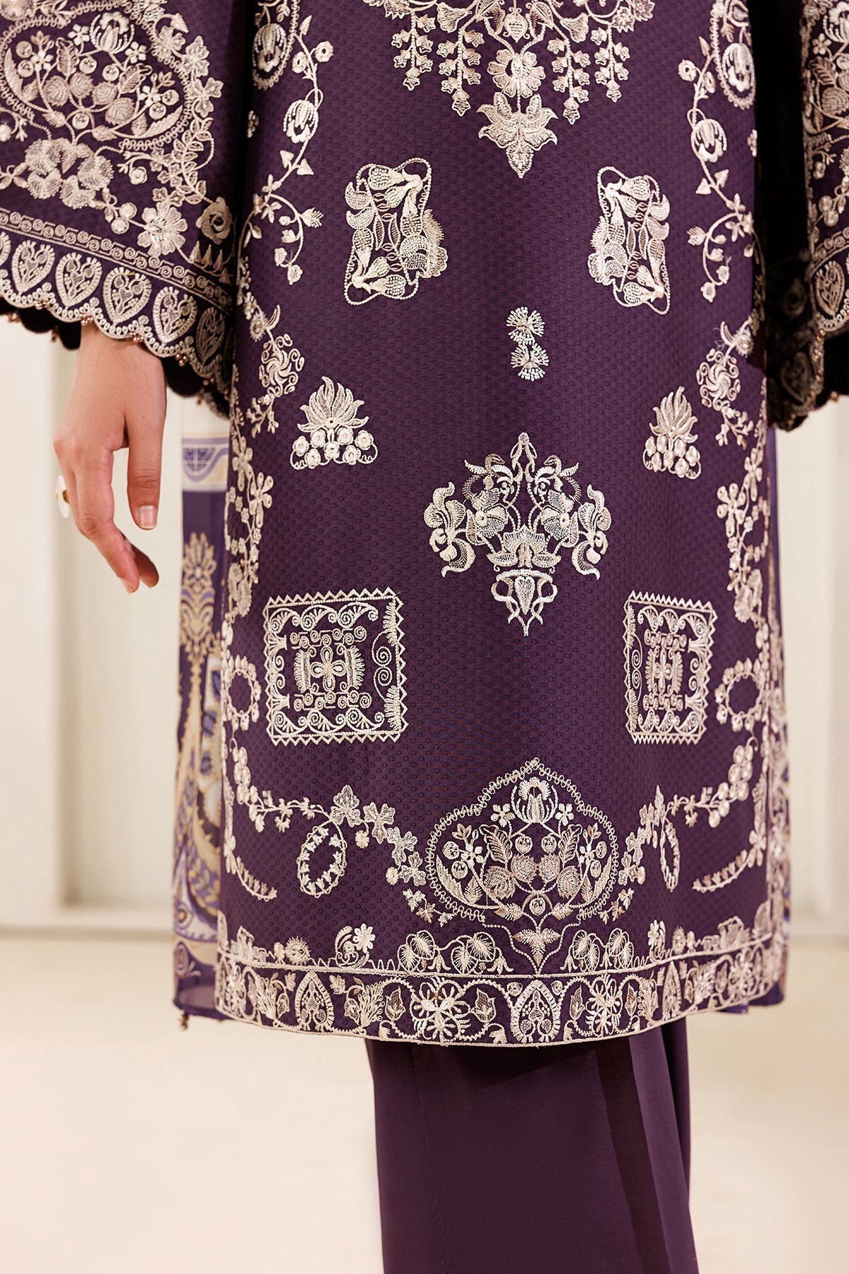 EMBROIDERED SELF JACQUARD LAWN UF-4479