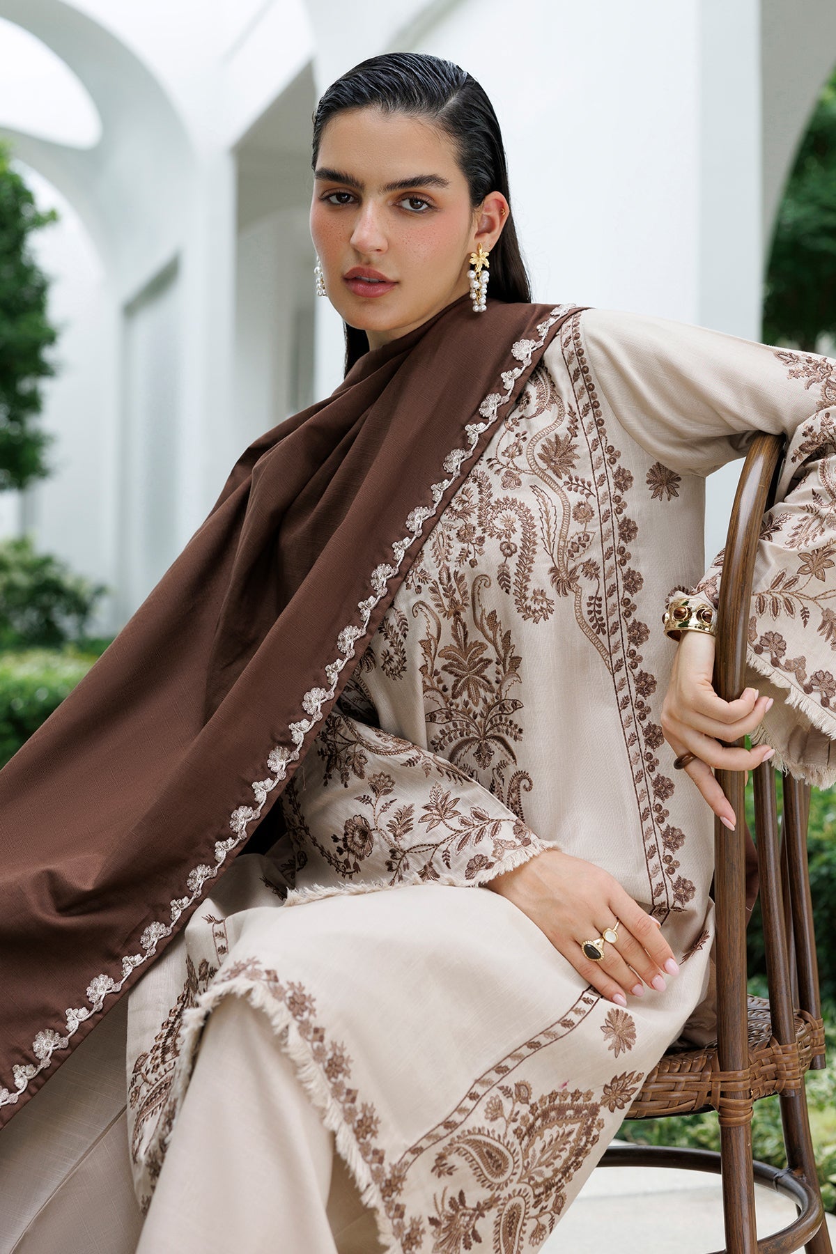 EMBROIDERED KHADDAR UF-4595