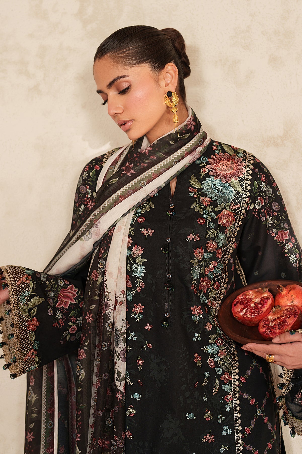 EMBROIDERED LAWN SF-4415