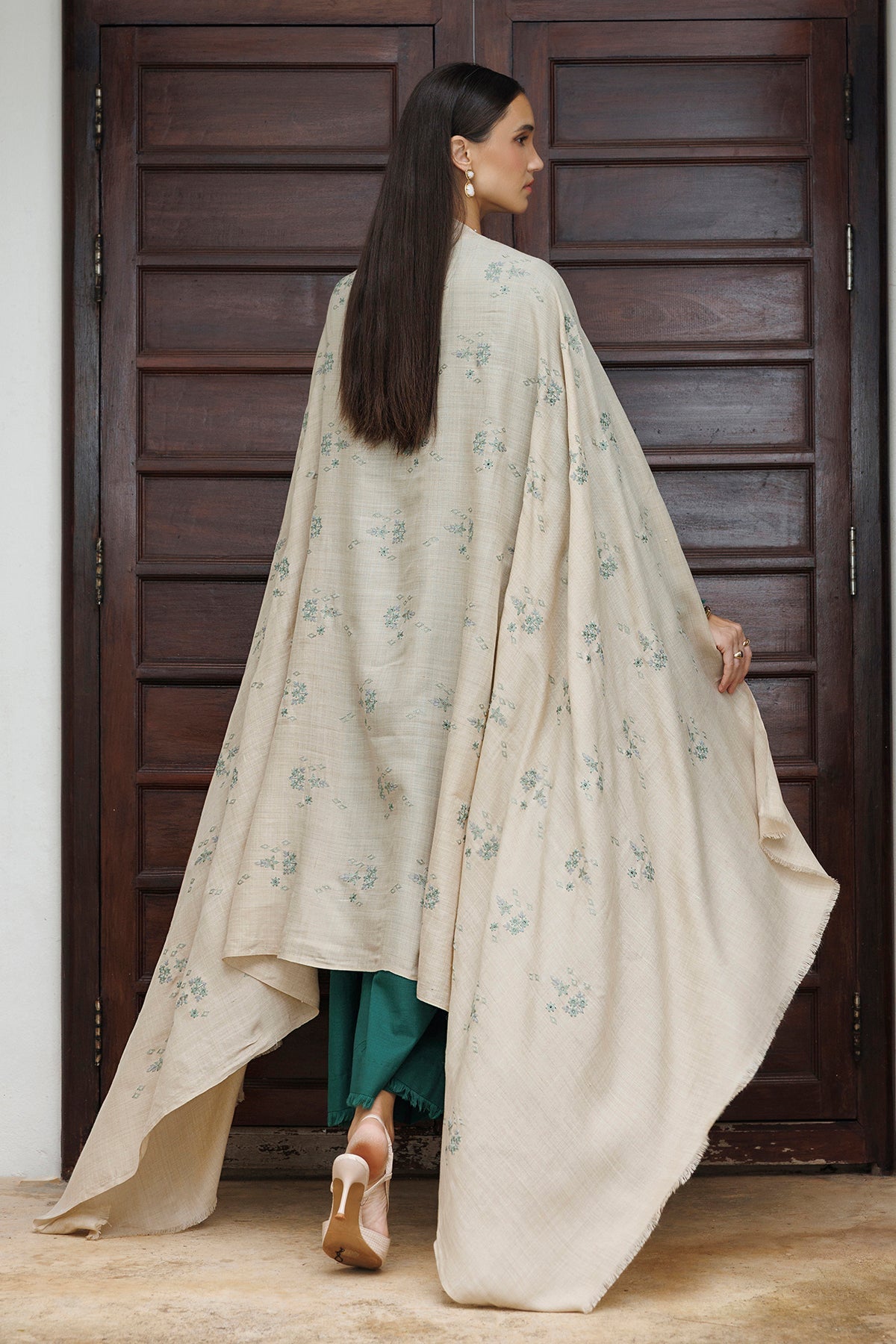 EMBROIDERED KHADDAR SF-4586